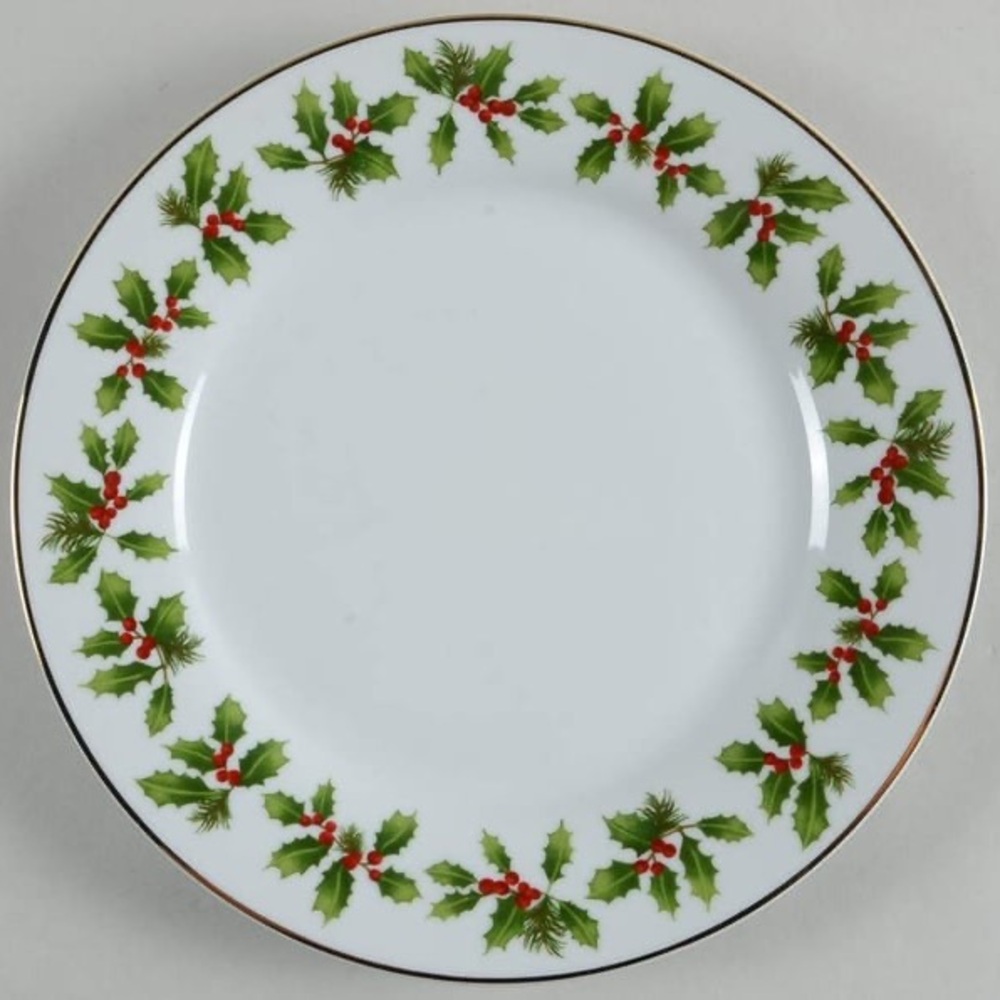 Better Homes And Gardens Holly & Berry Dessert/Salad Plate - Green Red/Gold Trim